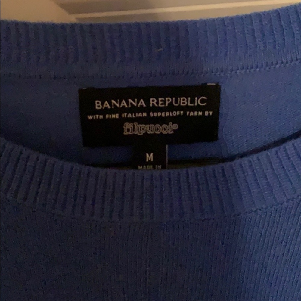 Sweater - Picture 1 of 2